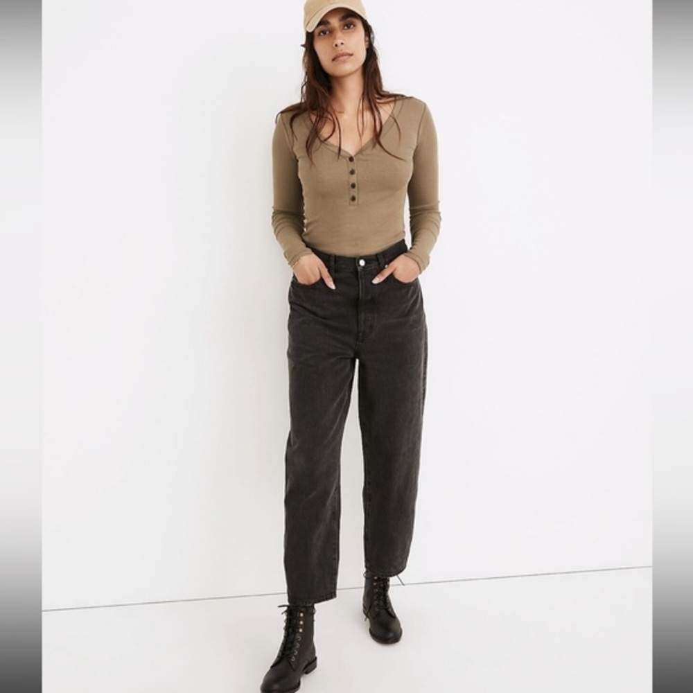 Madewell Black High Rise Baggy Crop Balloon Jeans in Noll Wash